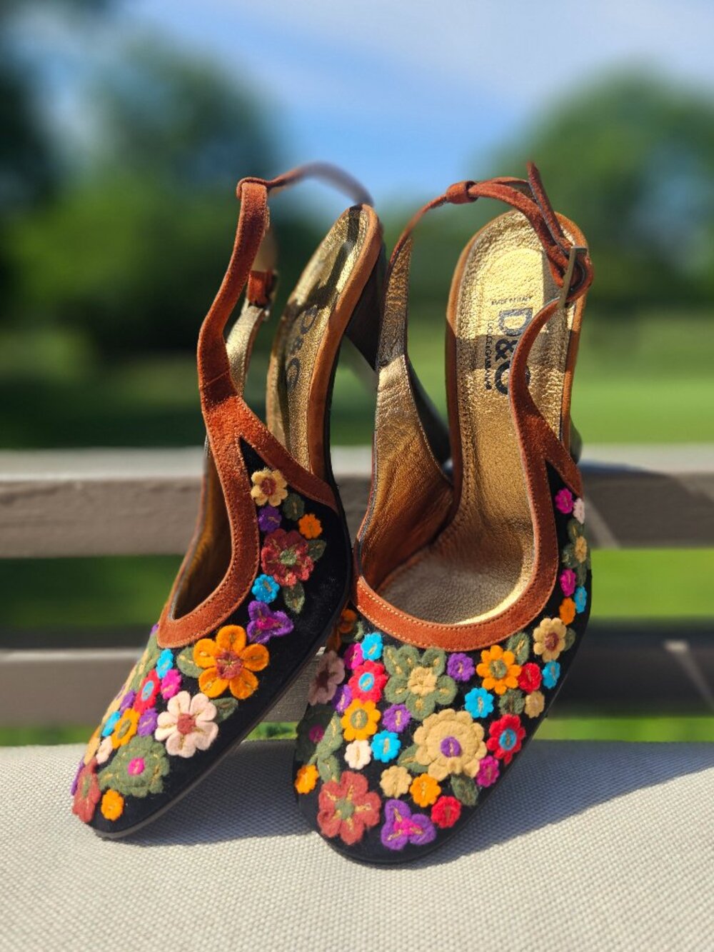 Dolce & Gabbana Multicolor Floral Applique Slingback W Suede T-Strap Heel, 8 - Picture 6 of 10